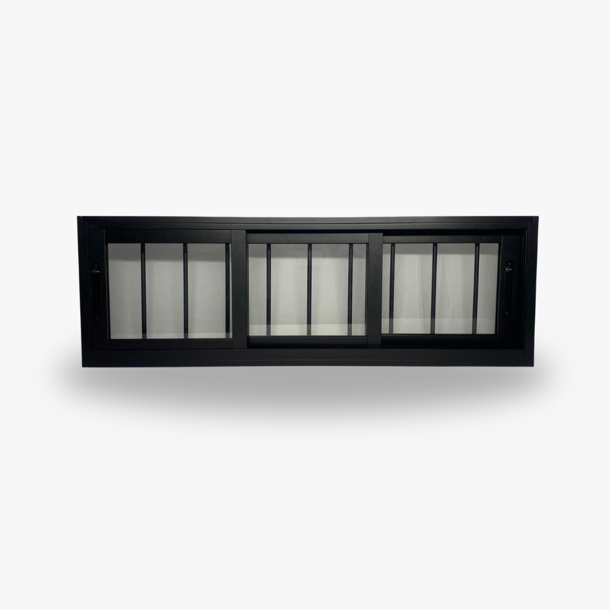 Janela de Correr Três Folhas - Preta com Grade Embutida Linha Suprema